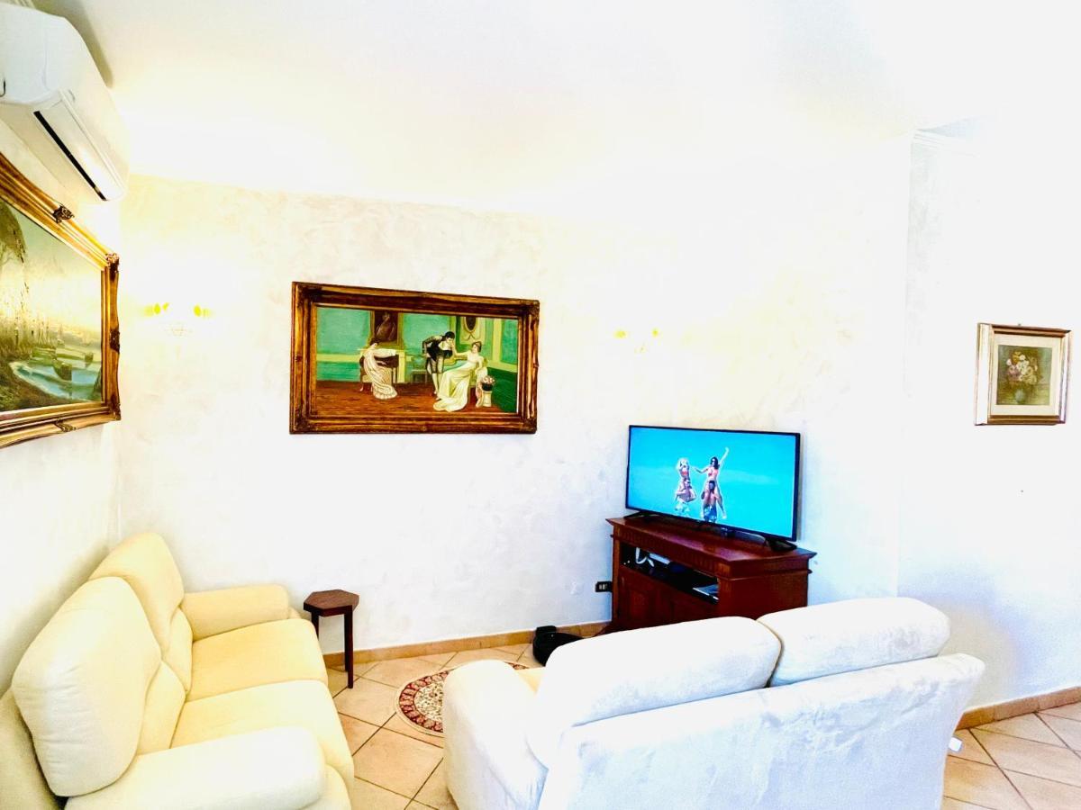 Charming House Roma Apartment ภายนอก รูปภาพ