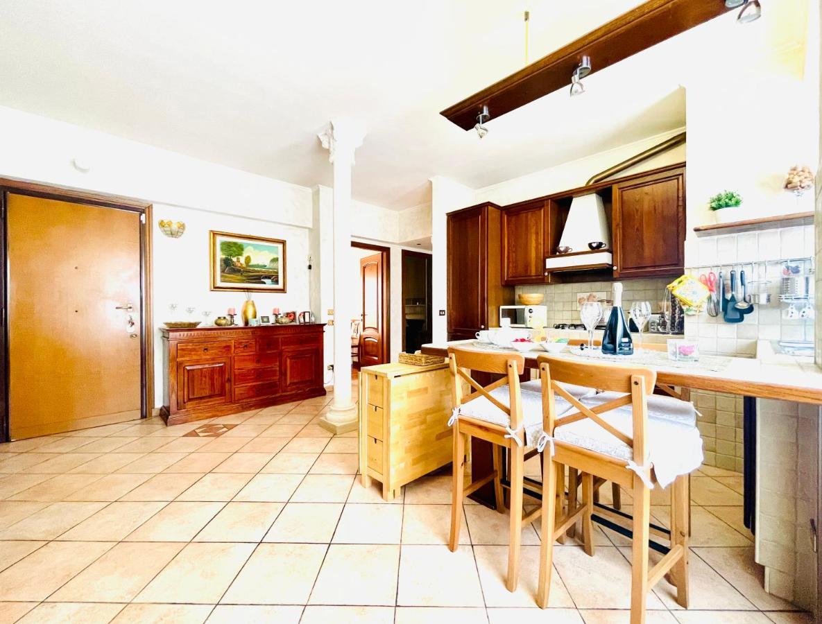 Charming House Roma Apartment ภายนอก รูปภาพ
