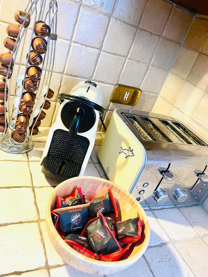 Charming House Roma Apartment ภายนอก รูปภาพ