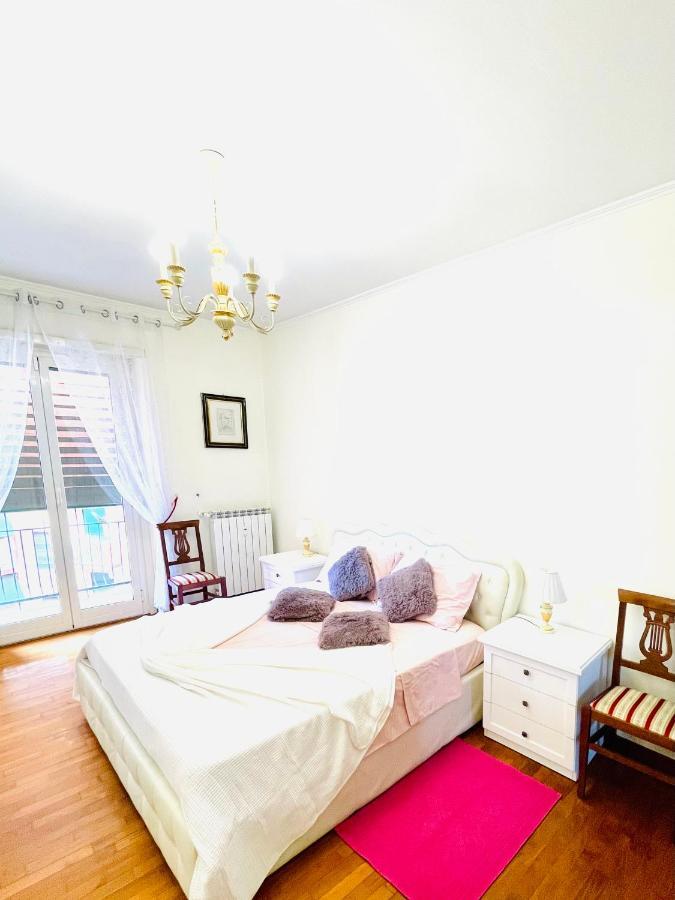 Charming House Roma Apartment ภายนอก รูปภาพ