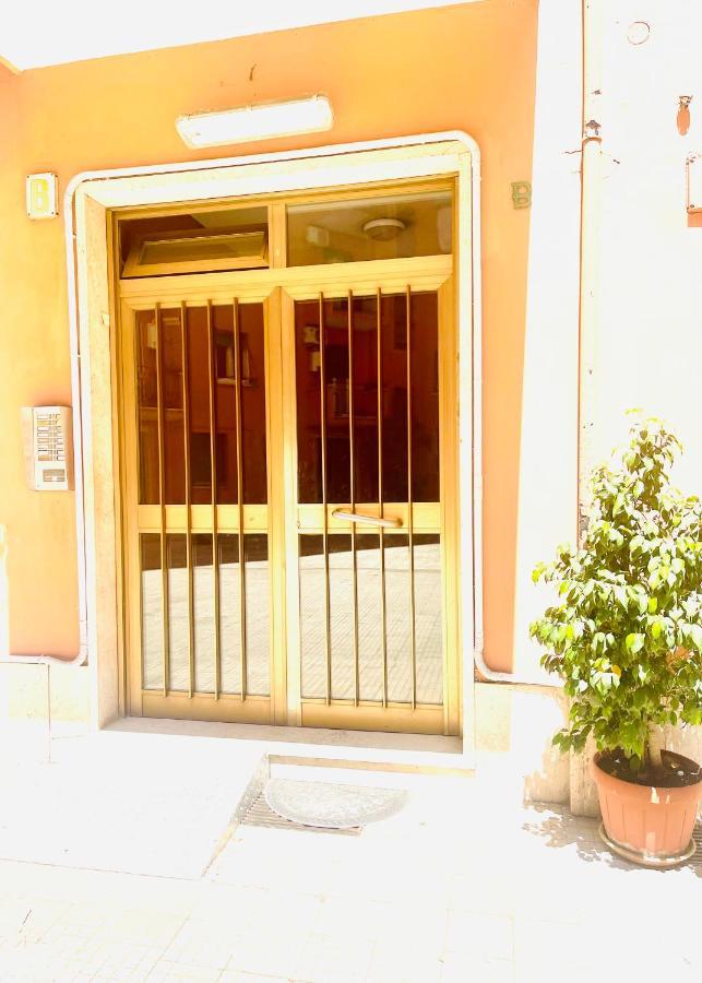 Charming House Roma Apartment ภายนอก รูปภาพ